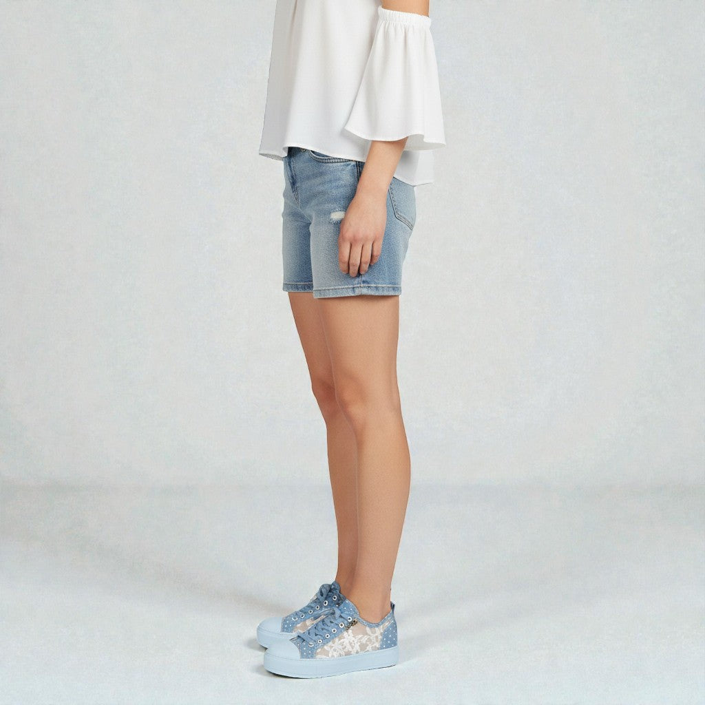 Low Top Sneakers
