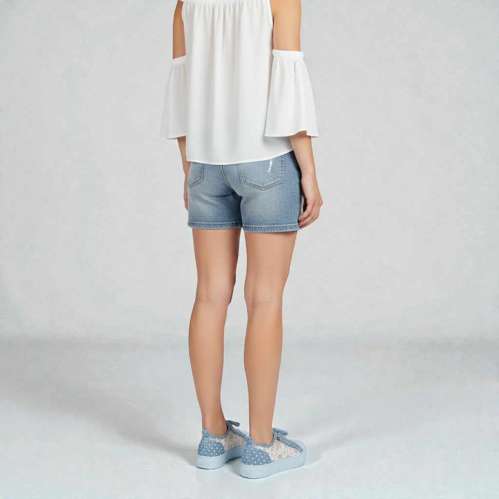 Low Top Sneakers
